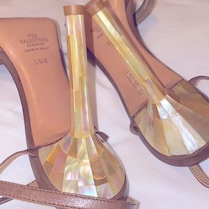 Valentino Garavani brown heels with flower detail